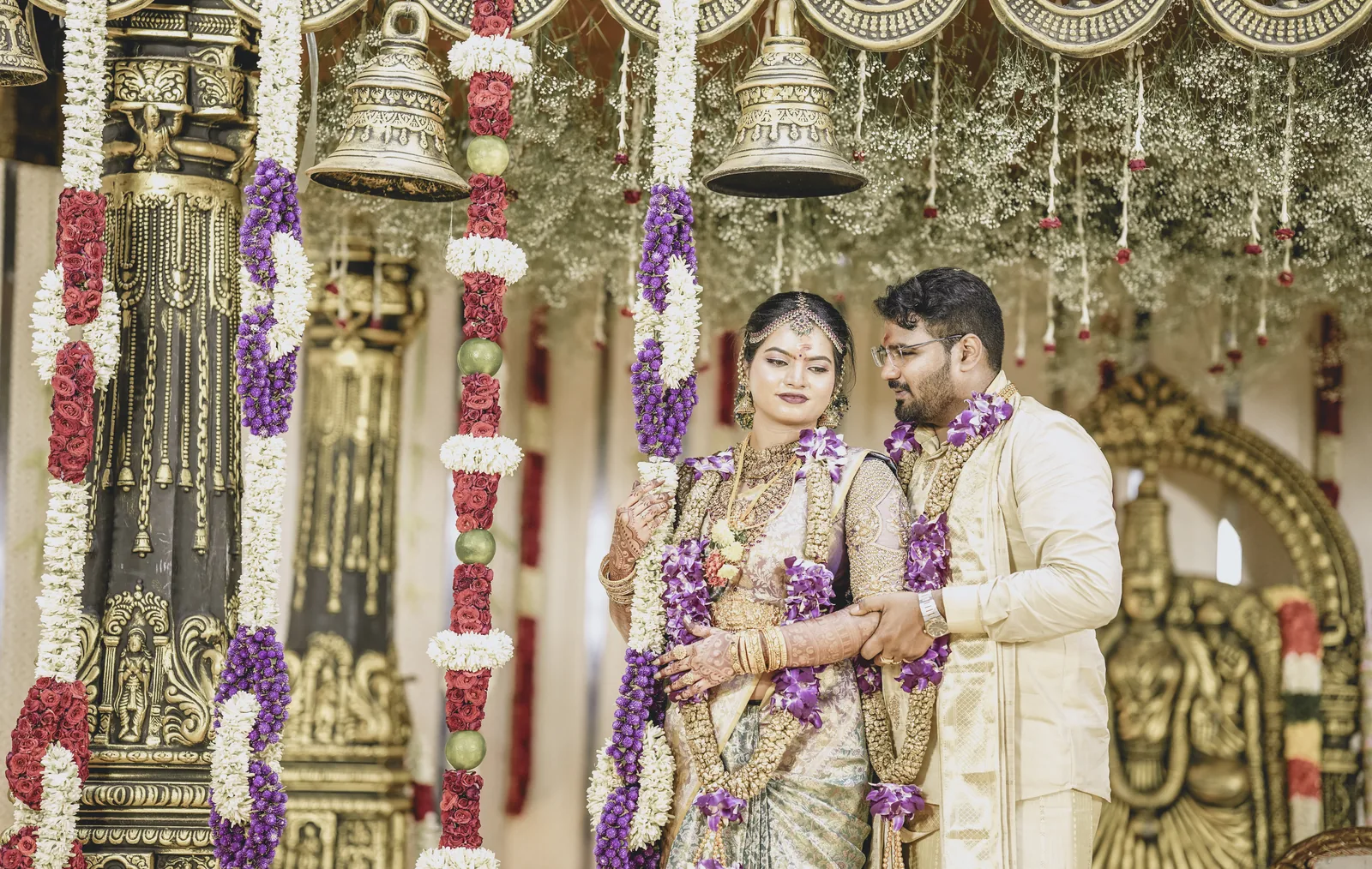 Floral pillars lining a wedding reception